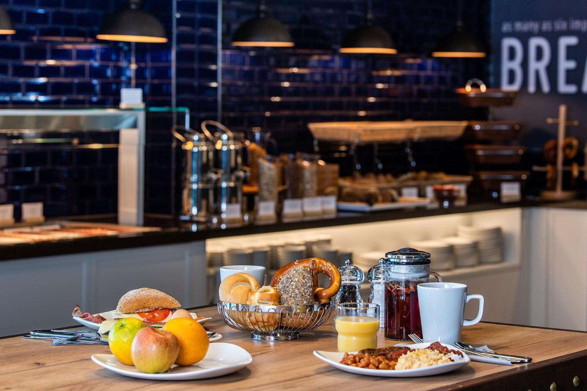 Premier Inn Koeln City Centre Εξωτερικό φωτογραφία